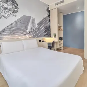 *** Hotel Cenisio Garibaldi Italien
